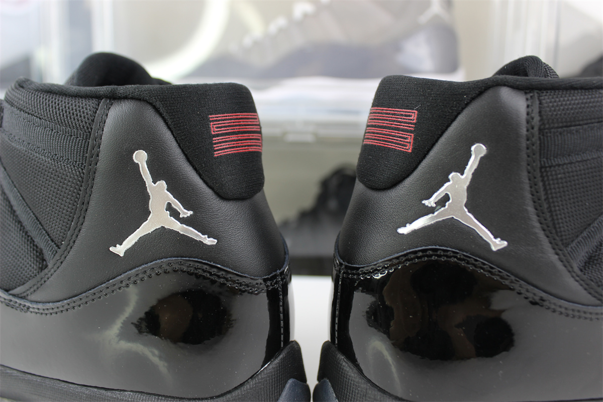 Air Jordan 11 Retro Gamma Blue Red