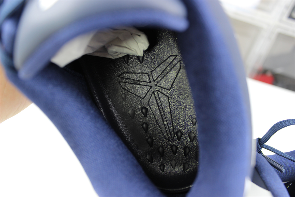 GOAT Nike Kobe 8 Protro “College Navy”