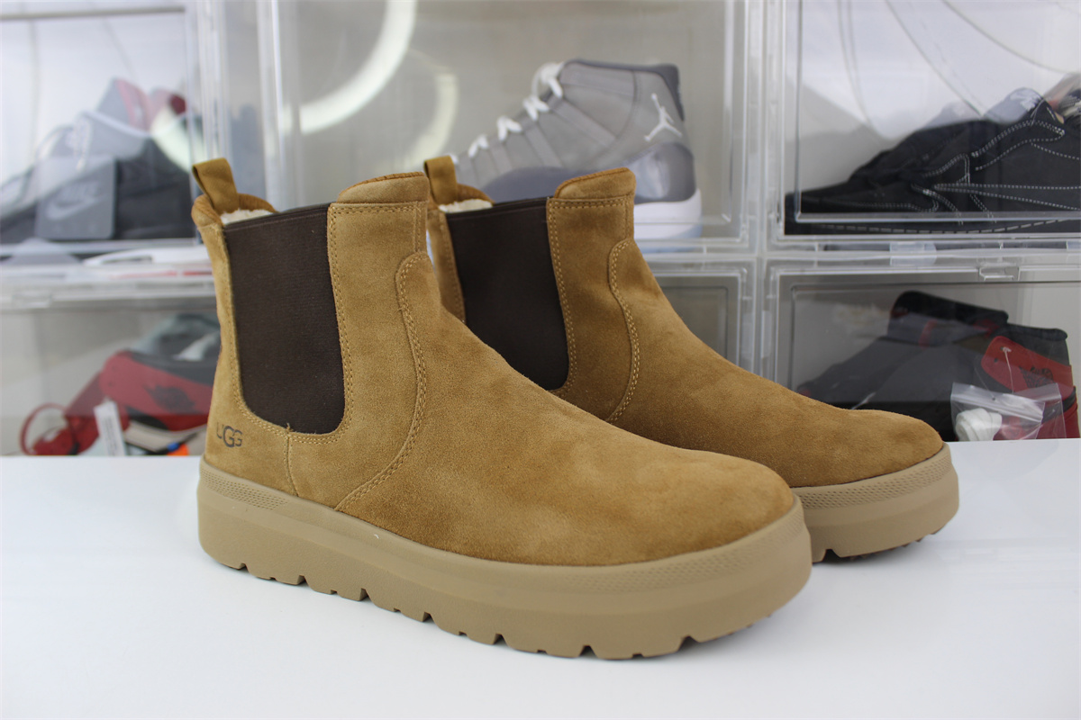 UGG Men''s Burleigh Waterproof Chelsea Winter Boots