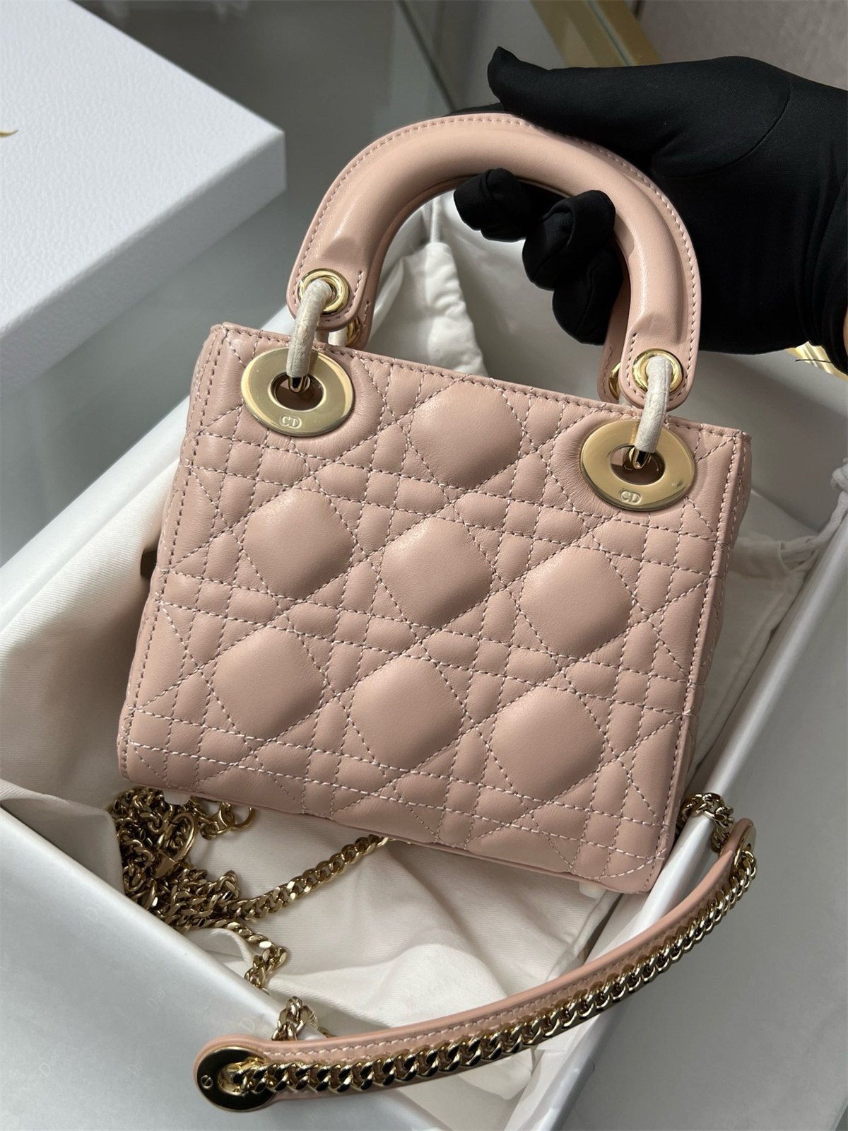 D*or mini lady D*or hand bag pink color (17 x 15 x7 cm)